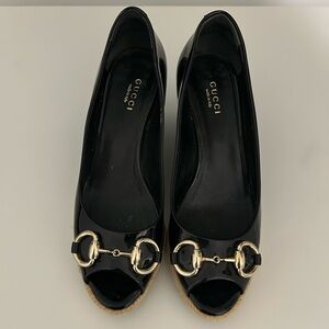 Gucci Black Patent Espadrille Wedge